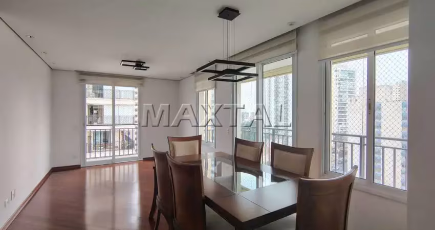 Apartamento para locação de 130m², com 3 dormitórios, 2 vagas, na água fria.