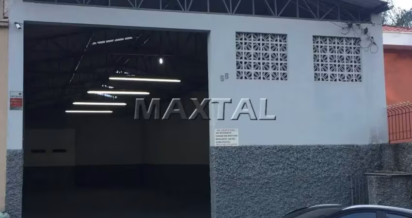 Galpão comercial com 2 banheiros, 5 metros de pé direito, reformado, 200m² - mandaqui.