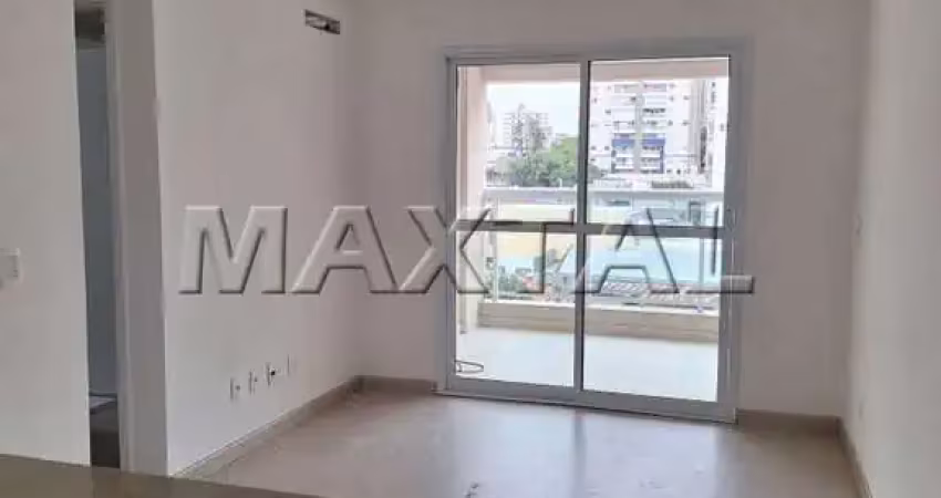 Apartamento de 55 m² com sacada, 2 quartos (1 suíte) e 1 vaga de garagem, no cursino.