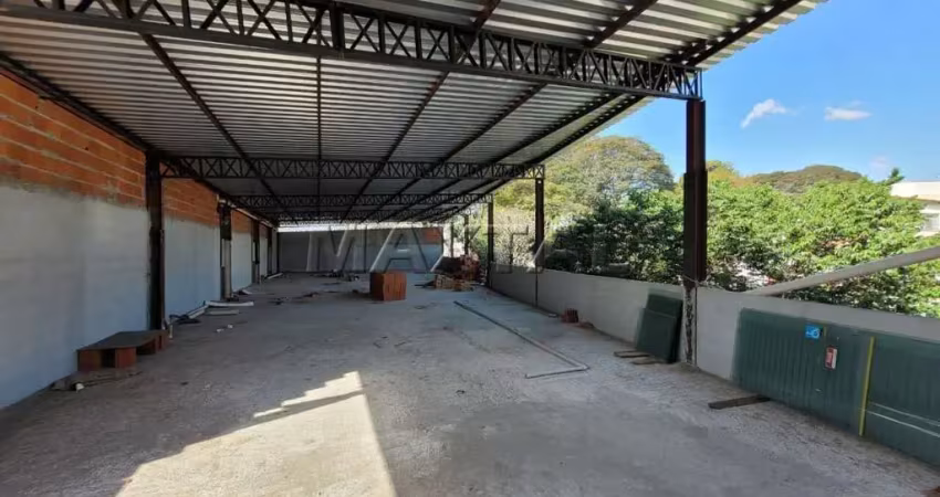 Galpão com 695m² com carga e descarga na região da casa verde - vila baruel.