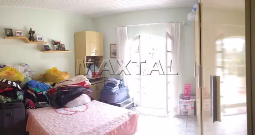 Sobrado de 115m², com 3 dormitórios, 1 sala, 4 banheiros e 2 vagas, no jardim são paulo.
