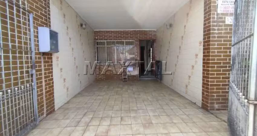 Casa à venda no parque peruche. com 2 quartos sala, cozinha, lavanderia terraço e garagem.