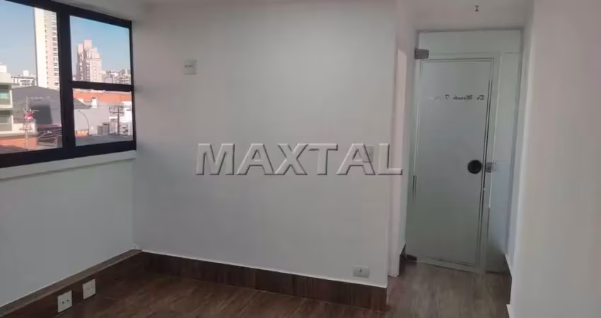 Sala comercial de 40m² com 1 banheiro, 1 vaga de garagem coberta com manobrista no tucuruvi.