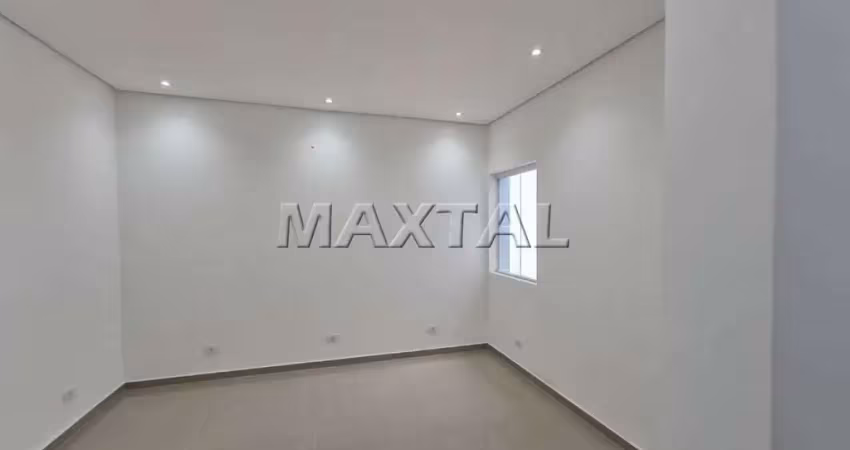 Casa térrea com 138m², com 2 dormitórios, 1 sala, 2 vagas, próximo do metrô santana e carandiru.
