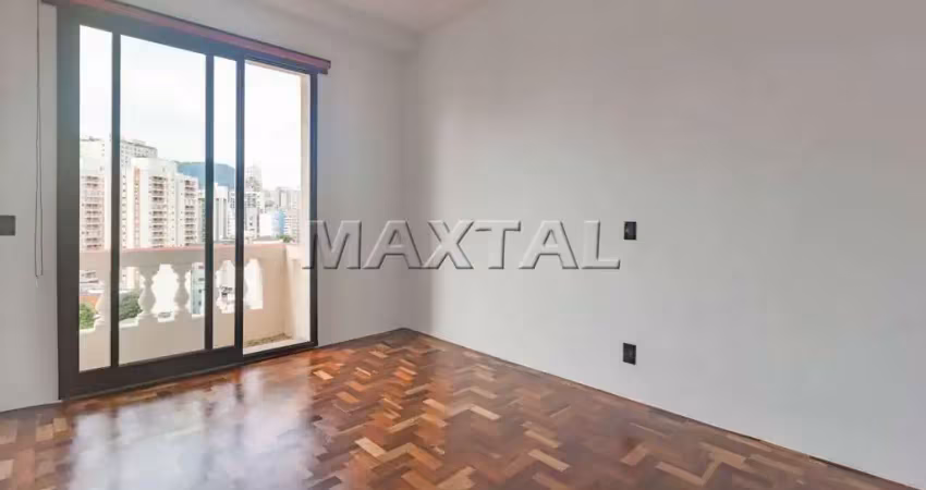 Studio para alugar em santa cecília 29m² reformado e semi mobiliado.