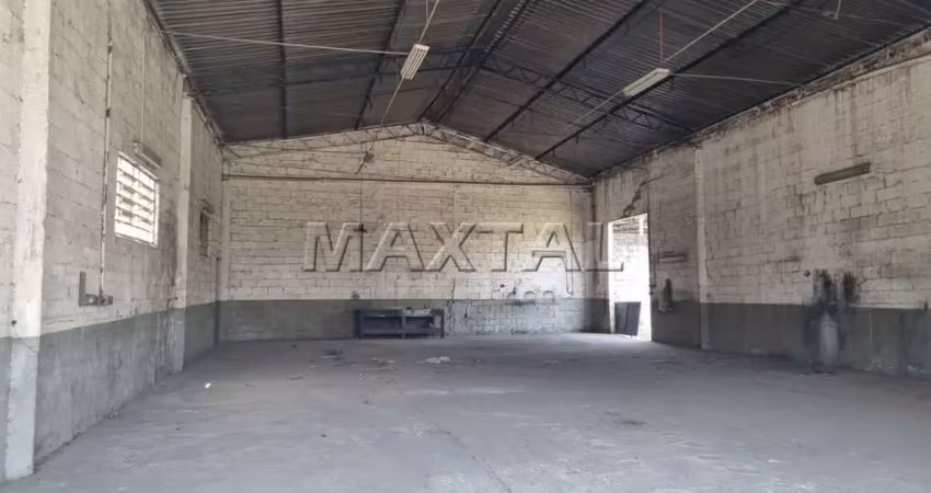 Galpão comercial para locação de 4800m², com dois banheiros na vila guilherme