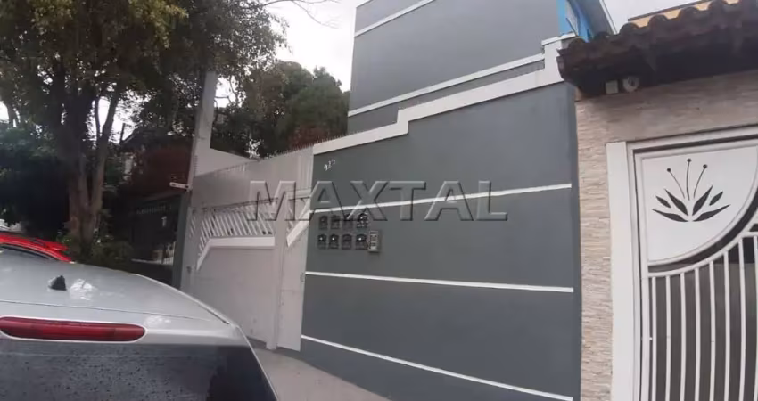 Casa de condomínio com 2 quartos e 1 banheiro para alugar, no parque peruche.