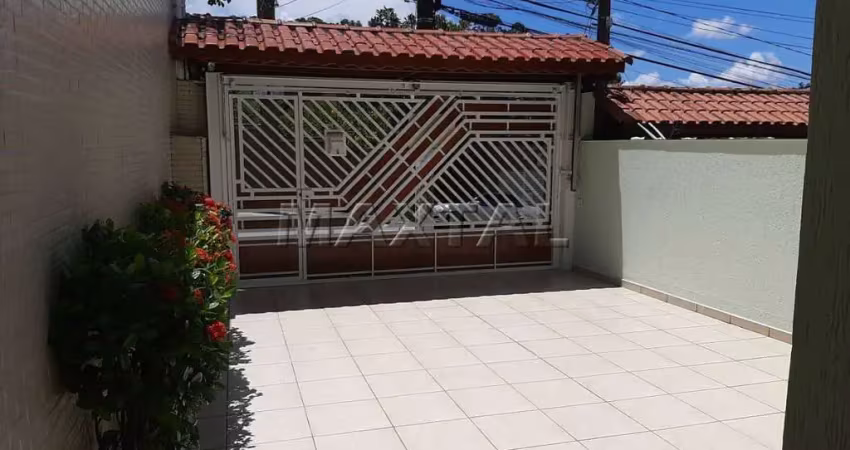 Sobrado alugar de 188m², com 3 dormitórios, 1 suíte e 3 vagas de garagem, no tremembé.