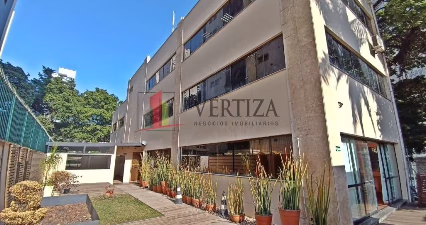 Prédio à venda na Rua Vieira de Morais, 129, Campo Belo, São Paulo