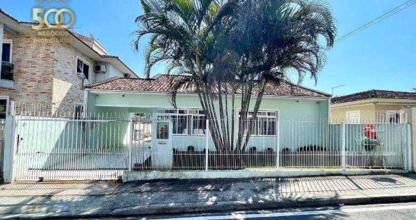 Casa à venda, 170 m² por R$ 904.000,00 - Flor de Napolis - São José/SC