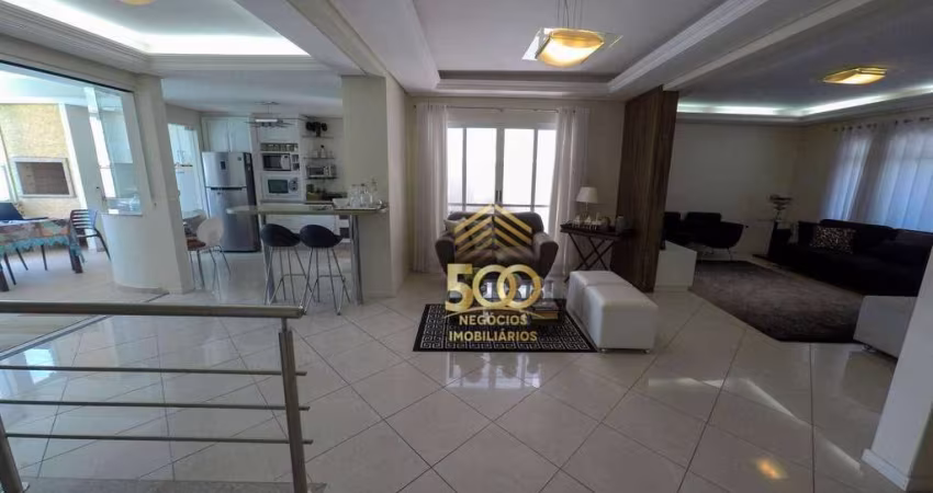 Casa à Venda, 3 Suítes, Piscina Coberta Semi-aquecida, Próxima a AABB do Itaguaçu - Florianópolis - SC