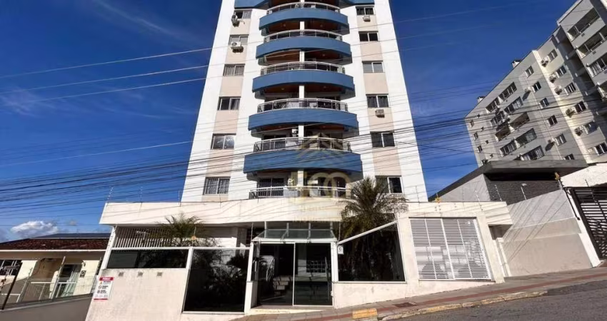 Apartamento com 2 Dormitórios à venda, 63 m² por R$ 499.000 - Barreiros - São José/SC