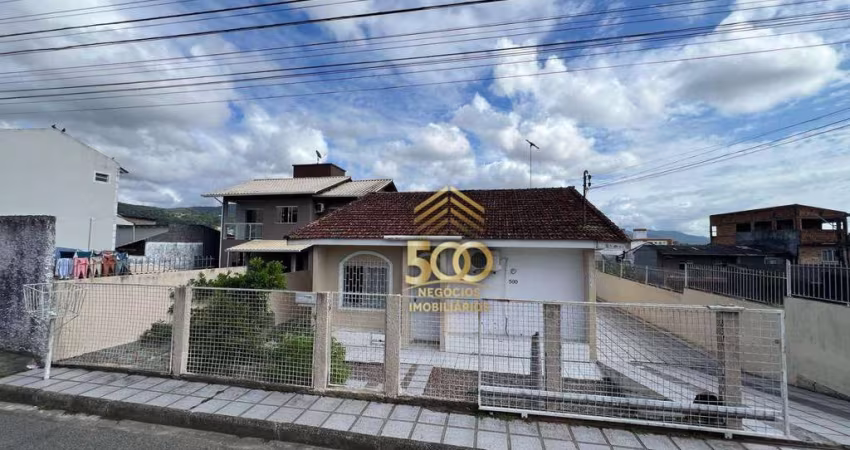 Casa à venda, 142 m² por R$ 660.000,00 - Serraria - São José/SC