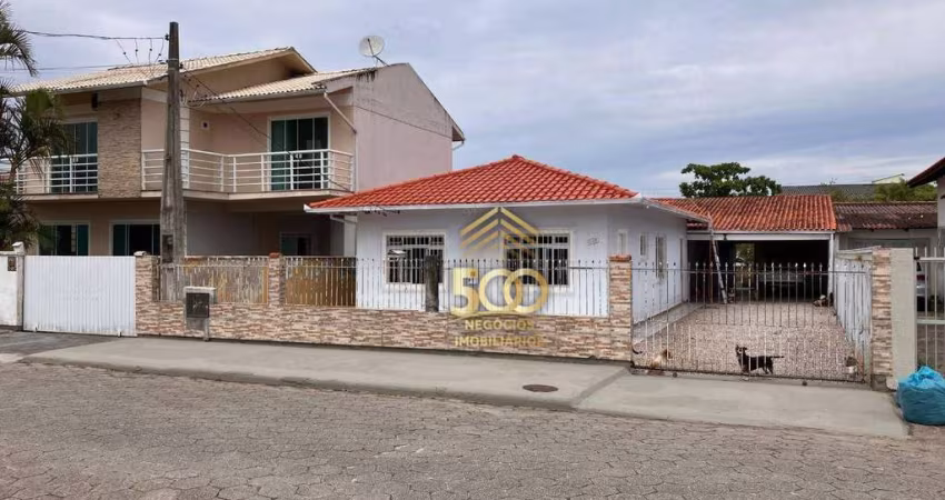 Casa 3 dormitóros bairro Praia João Rosa-Biguaçu
