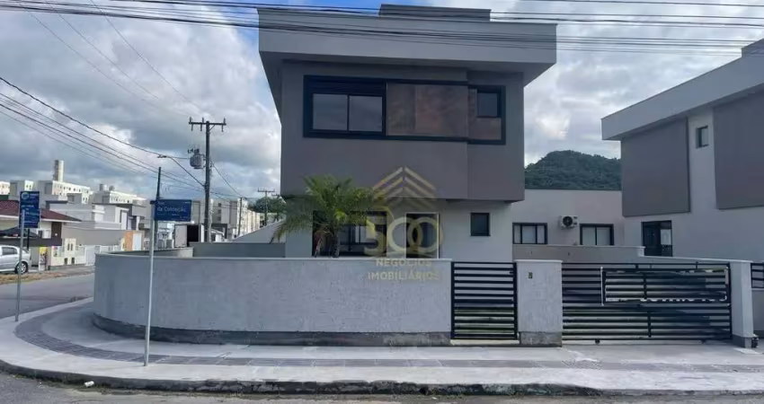 Sobrado com 3 dormitórios à venda, 94 m² por r$ 670.000,00 - bela vista - palhoça/sc
