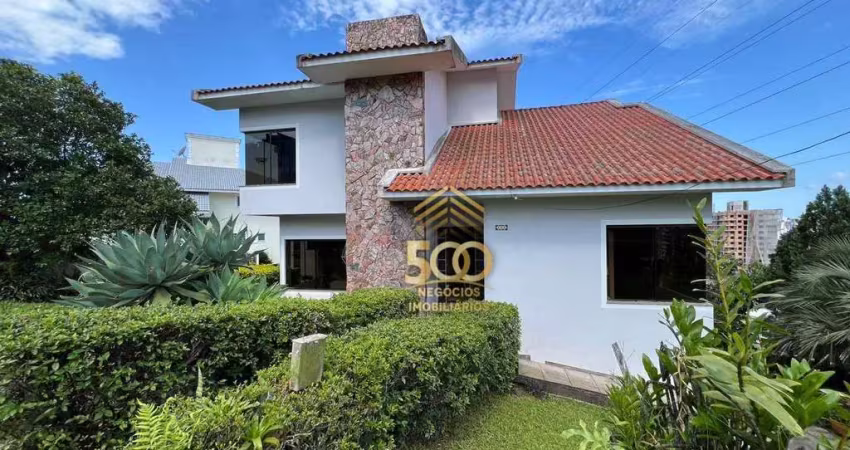 Casa no Bosque das Mansões com 4 dormitórios com 480 m²e terreno com 1.340 m²  -  - São José/SC