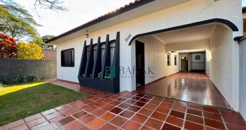 Casa com 4 dormitórios para alugar, 200 m² por R$ 4.200,00/mês - Zona 06 - Maringá/PR