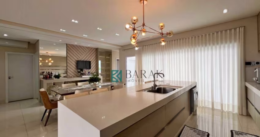 Casa com 3 suítes, sendo 1suíte196 m² por R$ 1.650.000 - Bom Jardim - Maringá/PR