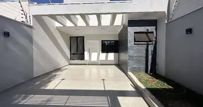 Linda casa com 3 dormitórios sendo 01 suite à venda, 150 m² por r$ 493.000 - jardim araucária - maringá/pr