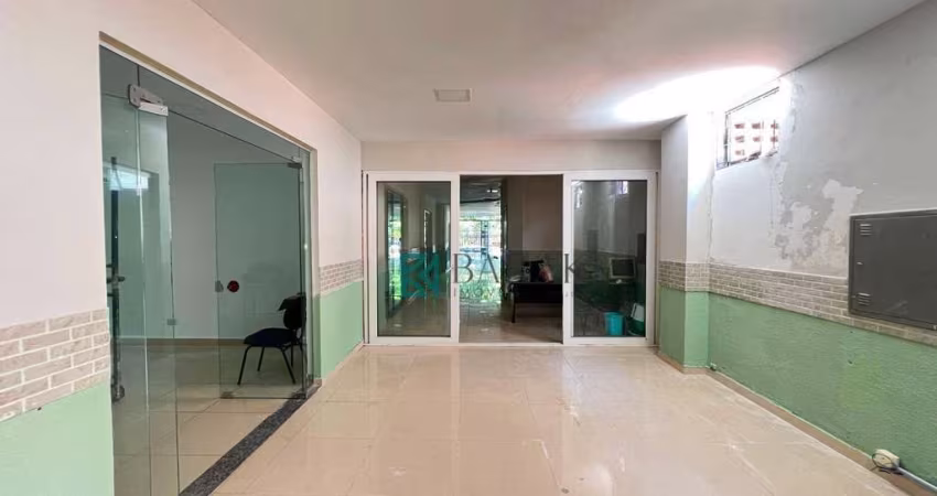 Salão para alugar, 120 m² por R$ 2.350/mês - Zona 7 - Maringá/PR