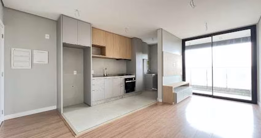 Apartamento com 2 dormitórios à venda, 66 m² por R$ 750.000,00 - Zona 08 - Maringá/PR