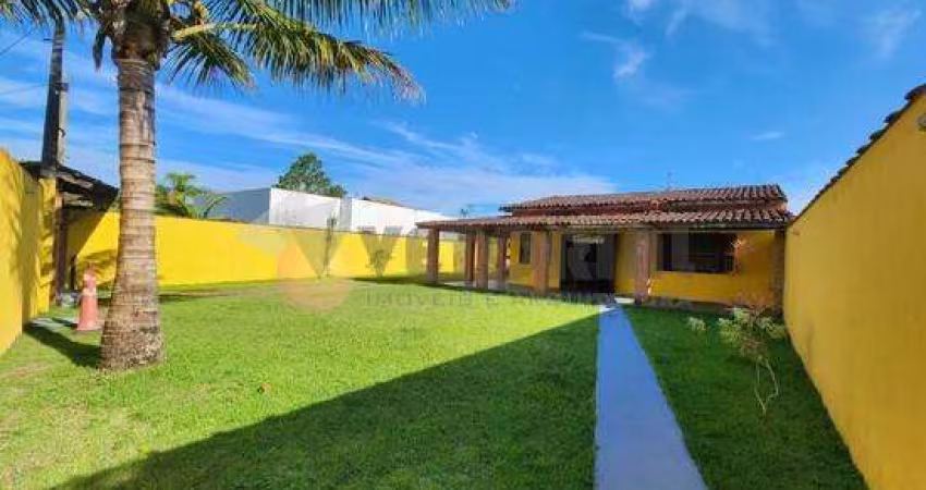 Casa com 3 quartos, 175m², à venda em Caraguatatuba, Capricórnio II
