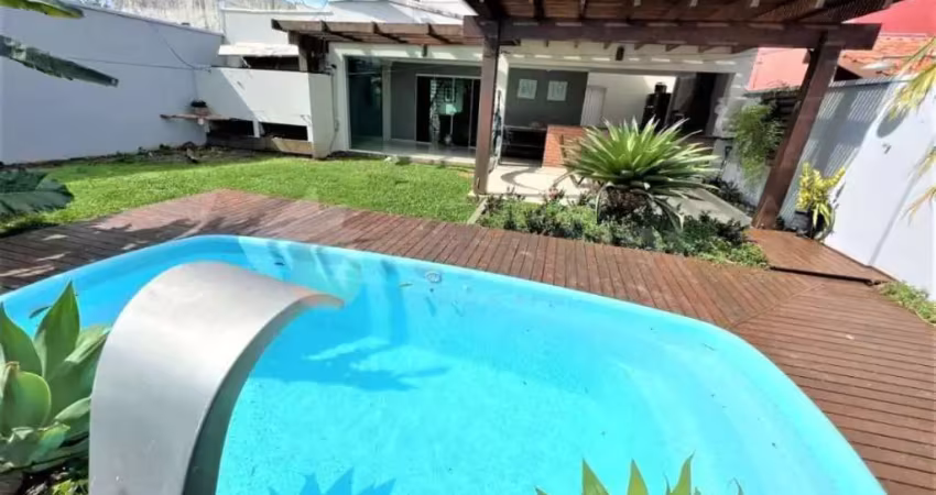 Sobrado com 4 quartos, 269m², à venda em caraguatatuba, pontal de santa marina