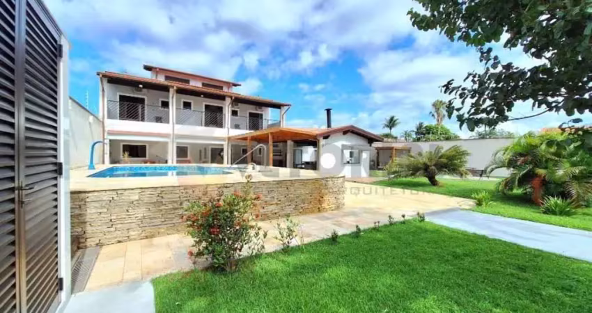 Lindo sobrado com 4 dormitorios a venda por r$ 1.490.000,00 -  na praia do porto novo - caraguatatuba/sp
