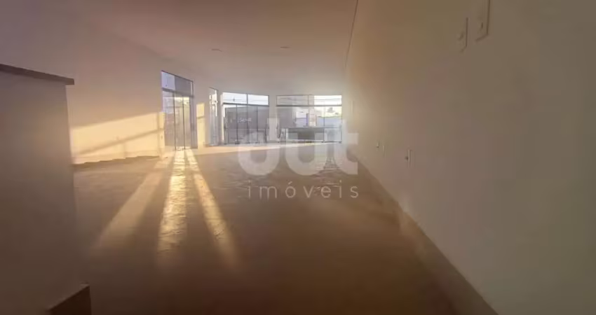 Casa comercial para alugar na Avenida Washington Luís, 99A, Ponte Preta, Campinas