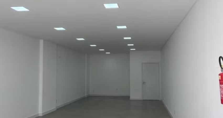 Excelente Sala Comercial Próxima à Av. Martin Luther – Bairro das Nações