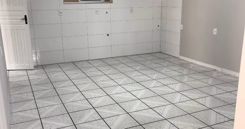 Casa com 2 quartos para alugar na Rua Itália, Nações, Balneário Camboriú