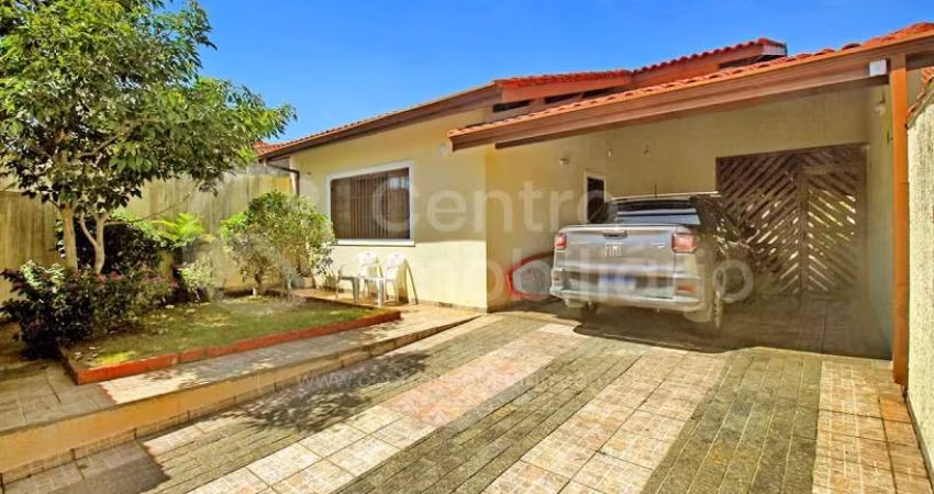 CASA à venda com 3 quartos em Peruíbe, no bairro Jardim Marcia