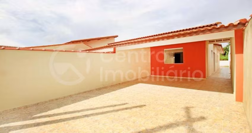 CASA à venda com 3 quartos em Peruíbe, no bairro Estancia Antonio Novaes