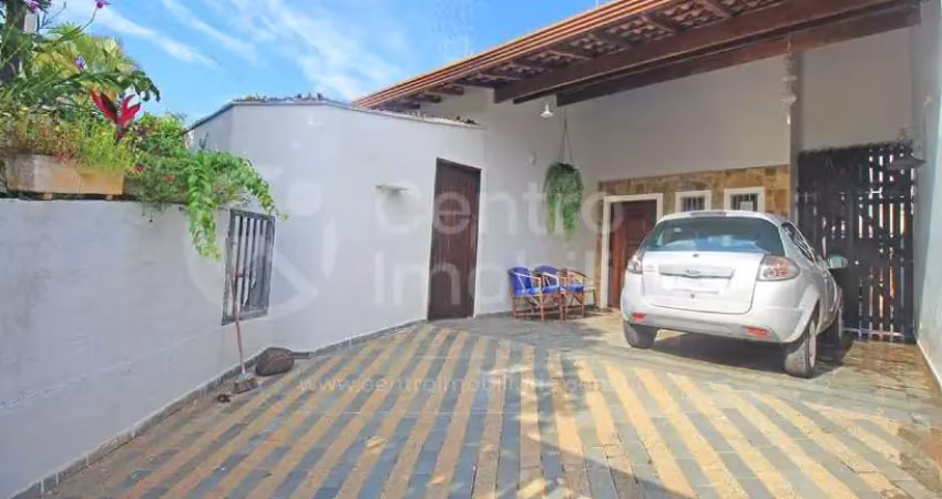 Casa à venda com 3 quartos em peruíbe, no bairro balneario sambura
