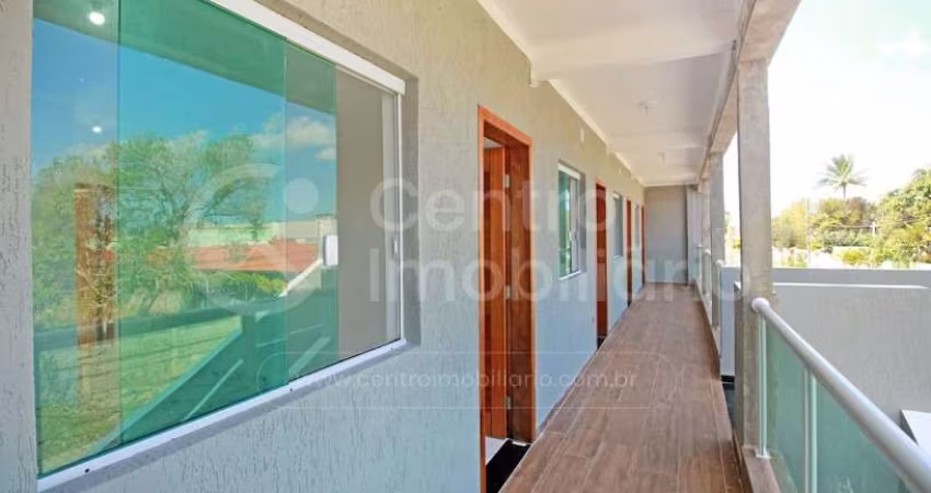 APARTAMENTO à venda com 1 quartos em Peruíbe, no bairro Maria H Novaes