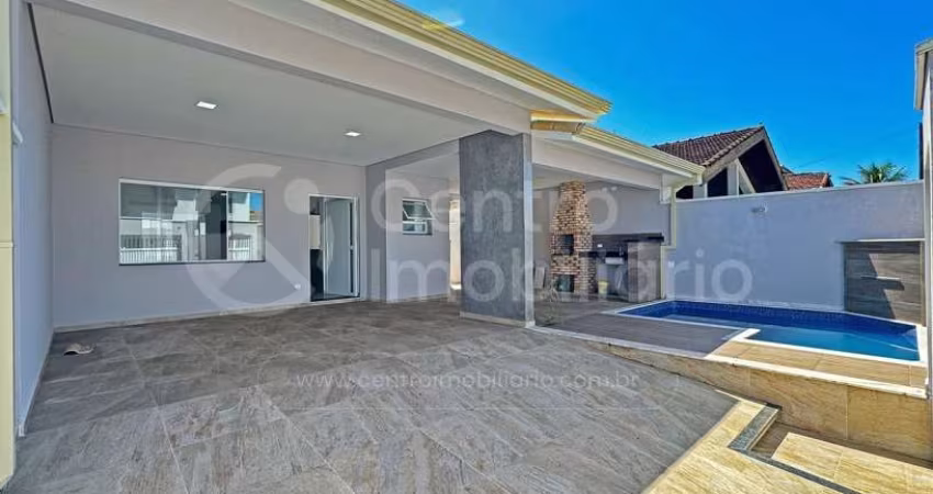 CASA à venda com 3 quartos em Peruíbe, no bairro Parque Balneario Oasis