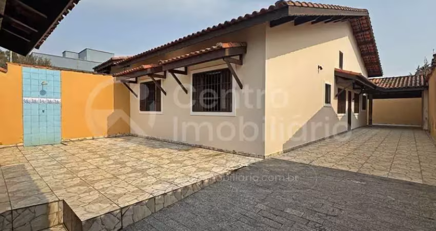 Casa à venda com 3 quartos em peruíbe, no bairro pampas