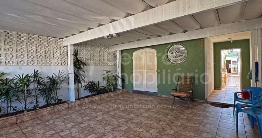 CASA à venda com 2 quartos em Peruíbe, no bairro Cidade Nova Peruíbe
