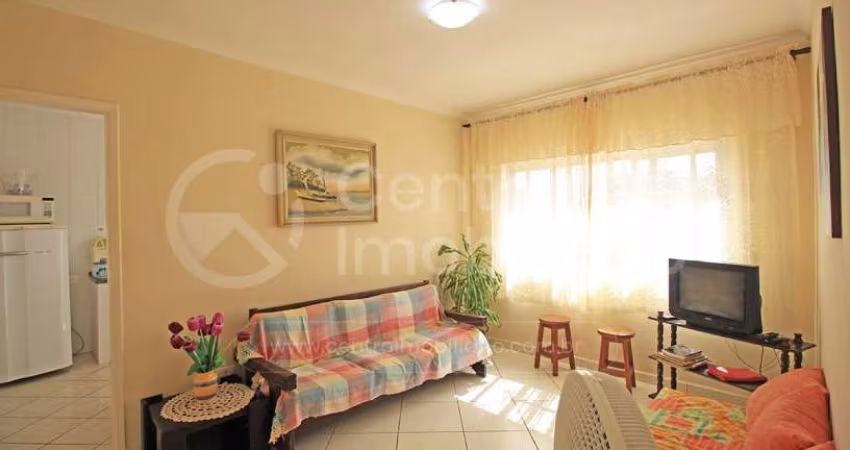 APARTAMENTO à venda com 2 quartos em Peruíbe, no bairro Centro