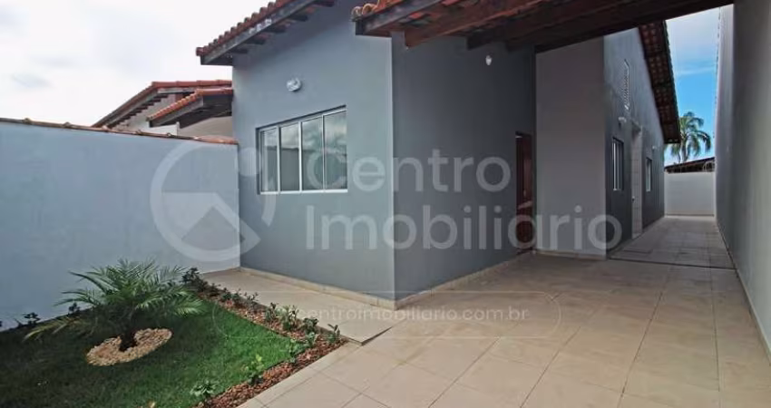CASA à venda com 2 quartos em Peruíbe, no bairro Jardim Somar