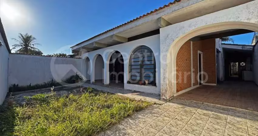 Casa à venda com 4 quartos em peruíbe, no bairro stella maris