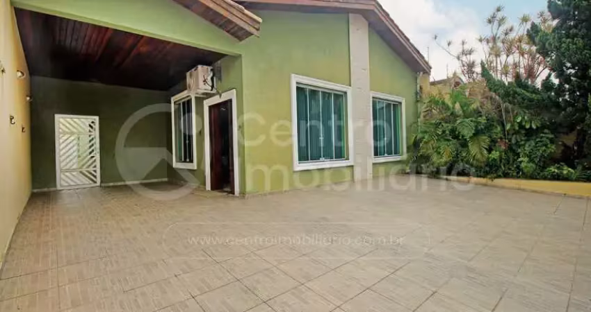 Casa à venda com 3 quartos em peruíbe, no bairro balneario florida