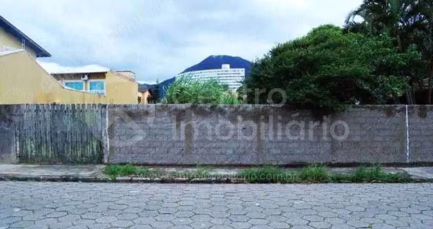 Terreno à venda no Balneário Stella Maris, Peruíbe 
