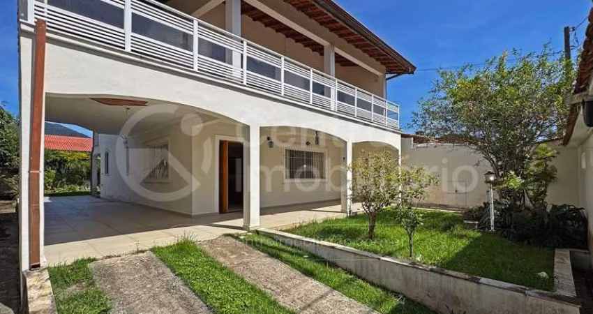 CASA à venda com 4 quartos em Peruíbe, no bairro Stella Maris
