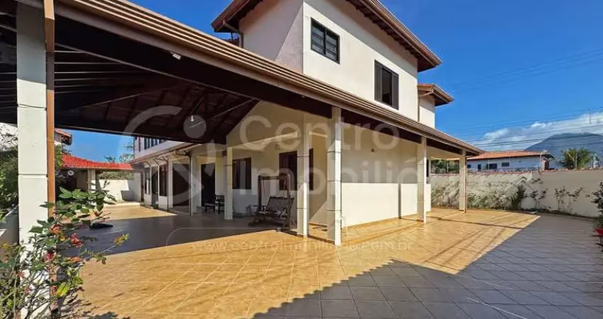 Casa à venda com 7 quartos em peruíbe, no bairro balneario barra de jangada