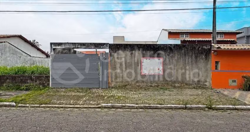 Terreno à venda no Jardim Icaraíba, Peruíbe 