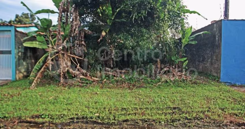 TERRENO à venda em Peruíbe, no bairro Jardim Marcia