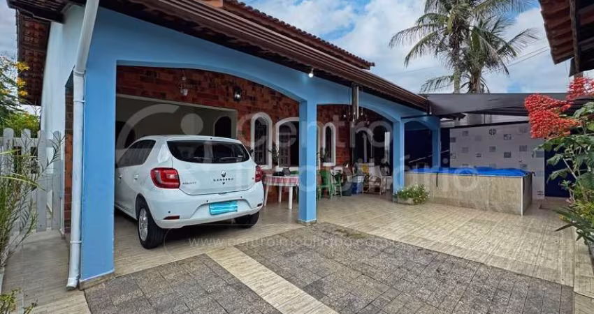 CASA à venda com 3 quartos em Peruíbe, no bairro Cidade Nova Peruíbe