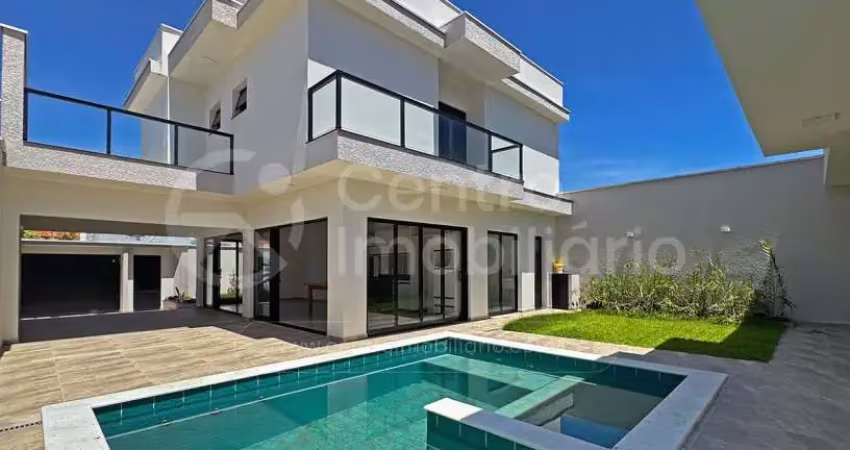Casa à venda com piscina e 4 quartos em peruíbe, no bairro jardim imperador
