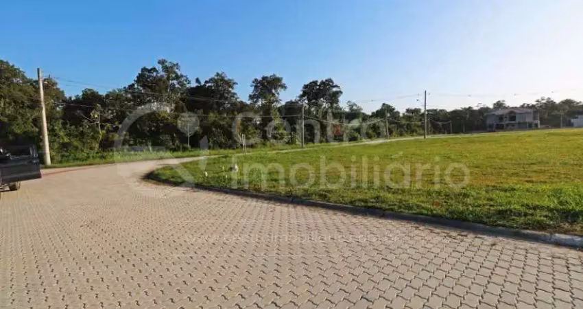 Terreno à venda em peruíbe, no bairro residencial bosque três marias